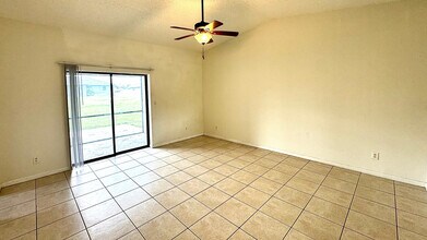 431 Hancock Bridge Pkwy in Cape Coral, FL - Building Photo - Building Photo