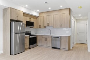 4732-4779 79 St NW in Calgary, AB - Building Photo