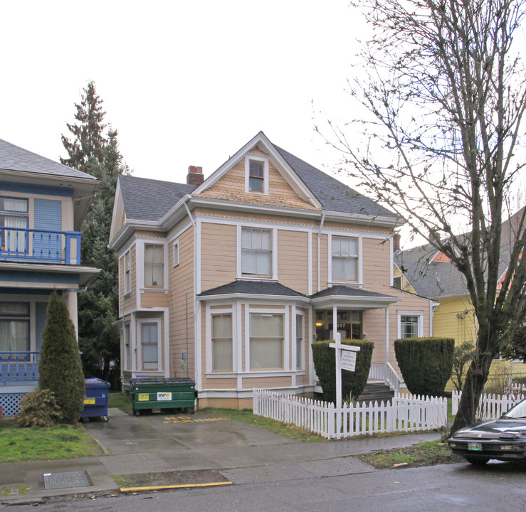 Anthony Apartments in Portland, OR - Building Photo