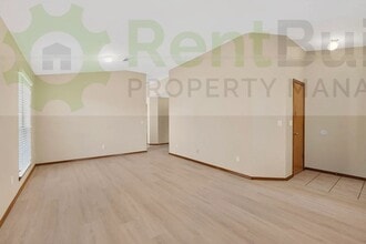 7109 Acton Ct in Albuquerque, NM - Building Photo - Building Photo