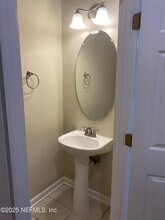 5697 Parkstone Crossing Dr in Jacksonville, FL - Building Photo - Building Photo