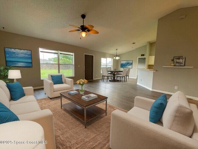 703 Americana Blvd NW in Palm Bay, FL - Building Photo - Building Photo