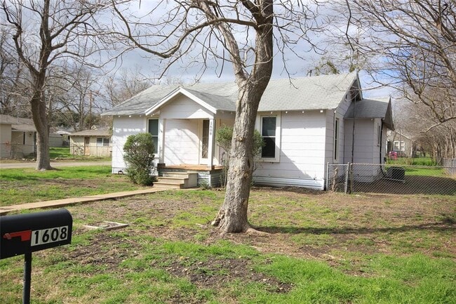 property at 1608 Adams St