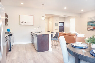 Preserve Townhomes in Spring Lake, MI - Foto de edificio - Building Photo