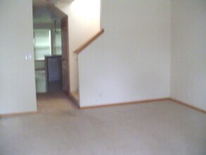 531 Helen St in Eugene, OR - Building Photo - Building Photo