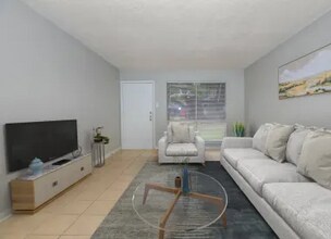 4848 Goldfield Dr in San Antonio, TX - Foto de edificio - Building Photo