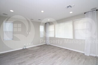 4119 N 93rd Ln in Phoenix, AZ - Building Photo - Building Photo