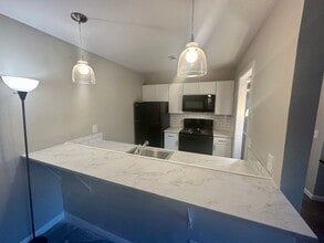 220-422 Elm St in Clemson, SC - Foto de edificio - Building Photo