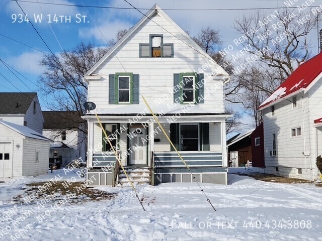 property at 934 W 14th St