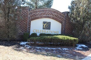 446 Micali Way in South Plainfield, NJ - Building Photo