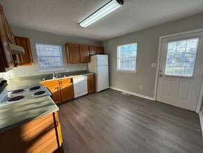 416 Lincoln Ct in Bowling Green, KY - Building Photo - Building Photo