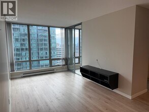 1288 W Georgia St in Vancouver, BC - Building Photo - Building Photo