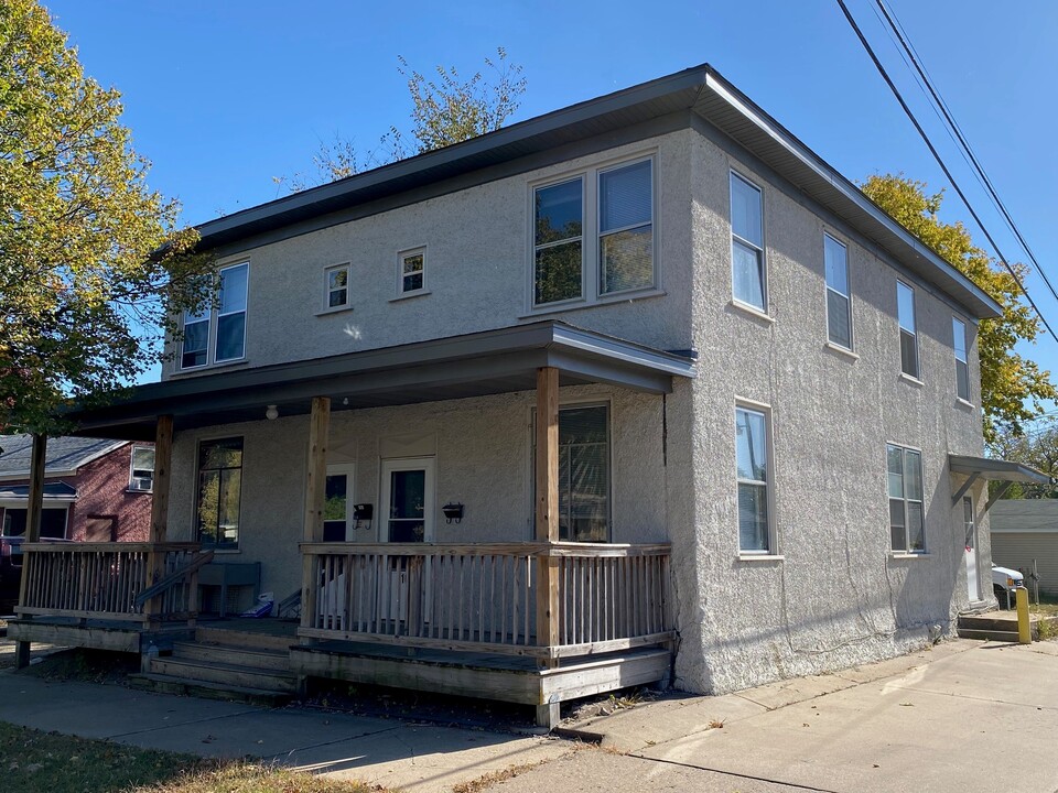 716 Saint Andrew St in La crosse, WI - Foto de edificio