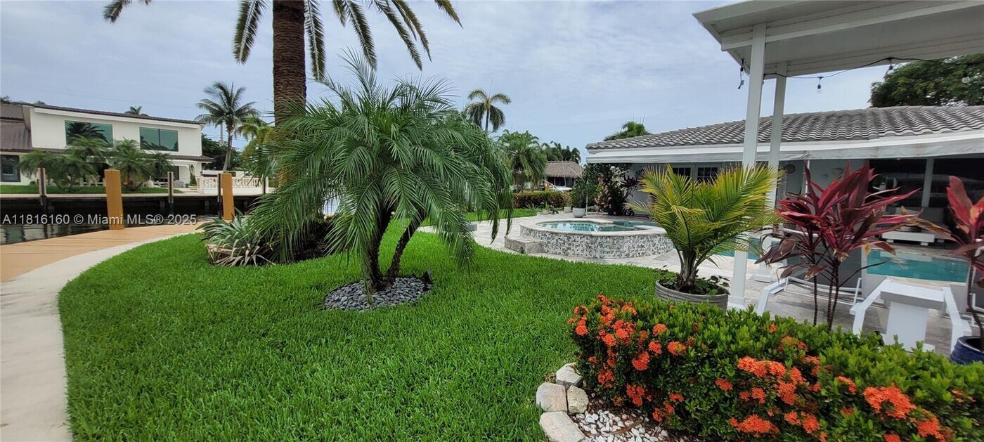 2681 NE 9th Ct in Pompano Beach, FL - Building Photo