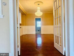 324 E University Pkwy in Baltimore, MD - Building Photo - Building Photo