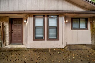 1005 Milford Way-Unit -Unit B in Austin, TX - Building Photo - Building Photo