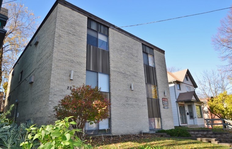 22 N Franklin St-Unit -C4 in Madison, WI - Foto de edificio