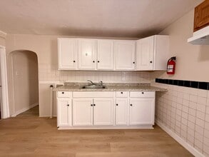 141 W Elmer St in Vineland, NJ - Building Photo - Building Photo