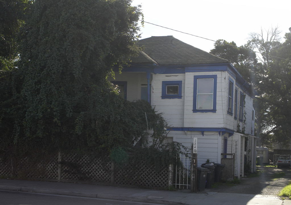 1248 Ashby Ave in Berkeley, CA - Building Photo