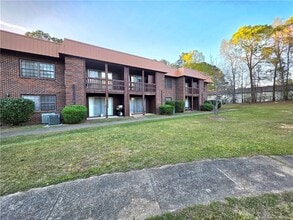 629 Gable Ct in Fayetteville, NC - Building Photo - Building Photo