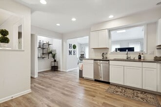 3871 Murdock Ct in Duluth, GA - Building Photo - Building Photo