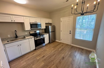 129 Harrington Ave in Greenville, SC - Building Photo - Building Photo