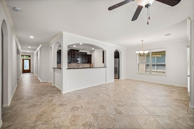 7 Deer River Cir