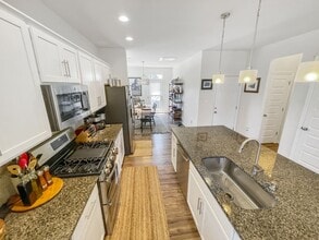 10819 Ashton Poole Pl in Glen Allen, VA - Building Photo - Building Photo