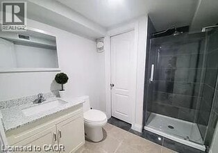 549 Waterloo St in Hamilton, ON - Building Photo - Building Photo