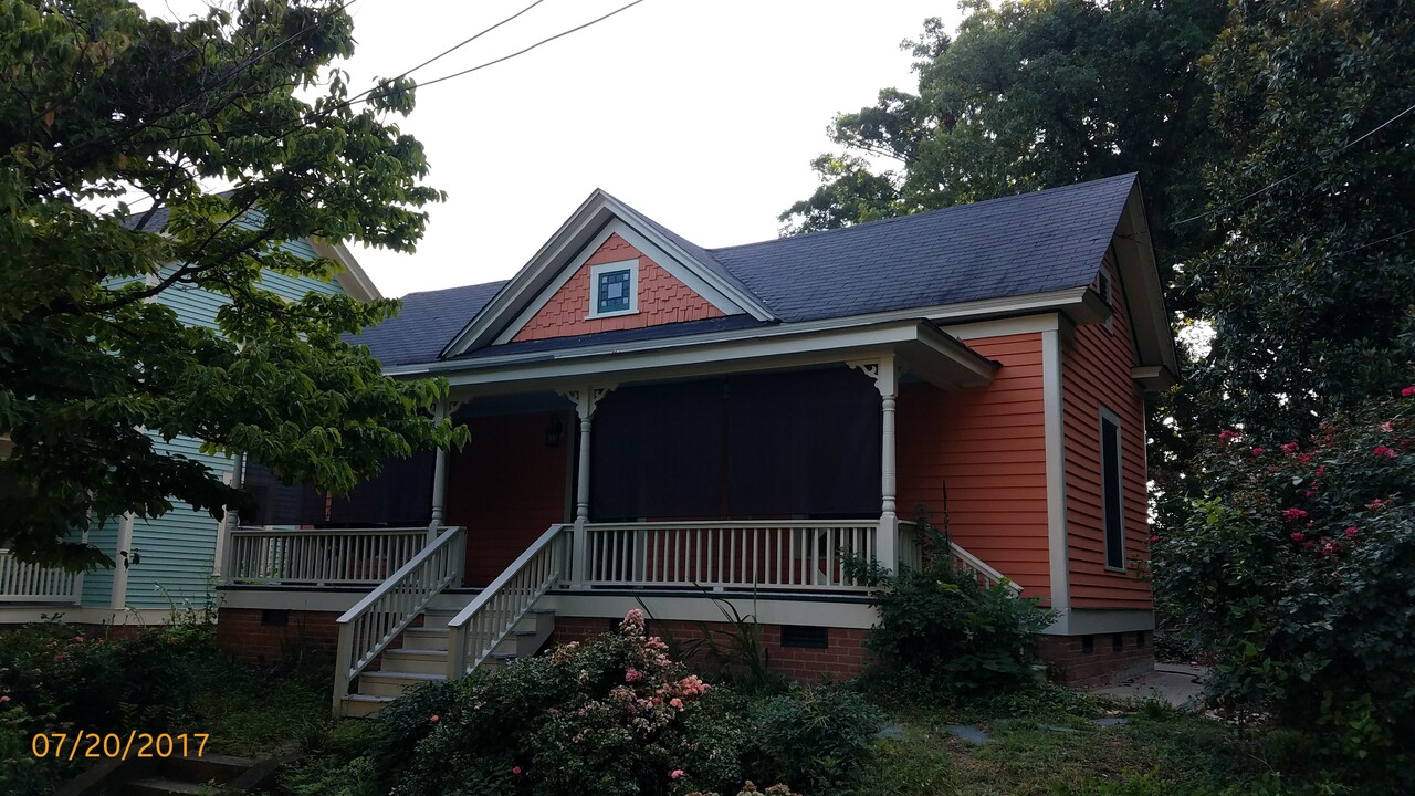 629 Joyner St in Greensboro, NC - Foto de edificio