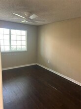 4151 N Haverhill Rd in West Palm Beach, FL - Building Photo - Building Photo
