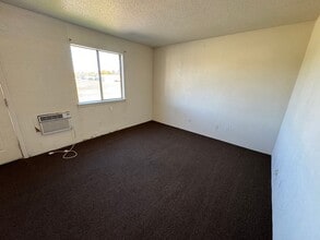 89 Moser St in Melbourne, AR - Building Photo - Building Photo