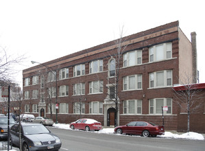 3948 N Clarendon Ave in Chicago, IL - Building Photo - Building Photo