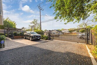 612 E 20th St in Houston, TX - Building Photo - Building Photo