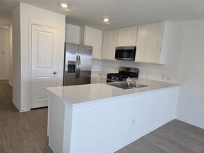 1036 Soapstone Pass in Maxwell, TX - Building Photo - Building Photo