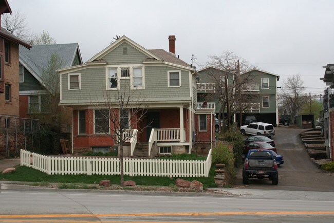 1511 Broadway St in Boulder, CO - Foto de edificio - Building Photo