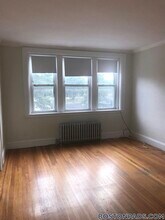 2045 Commonwealth Ave, Unit 48 in Boston, MA - Building Photo - Building Photo