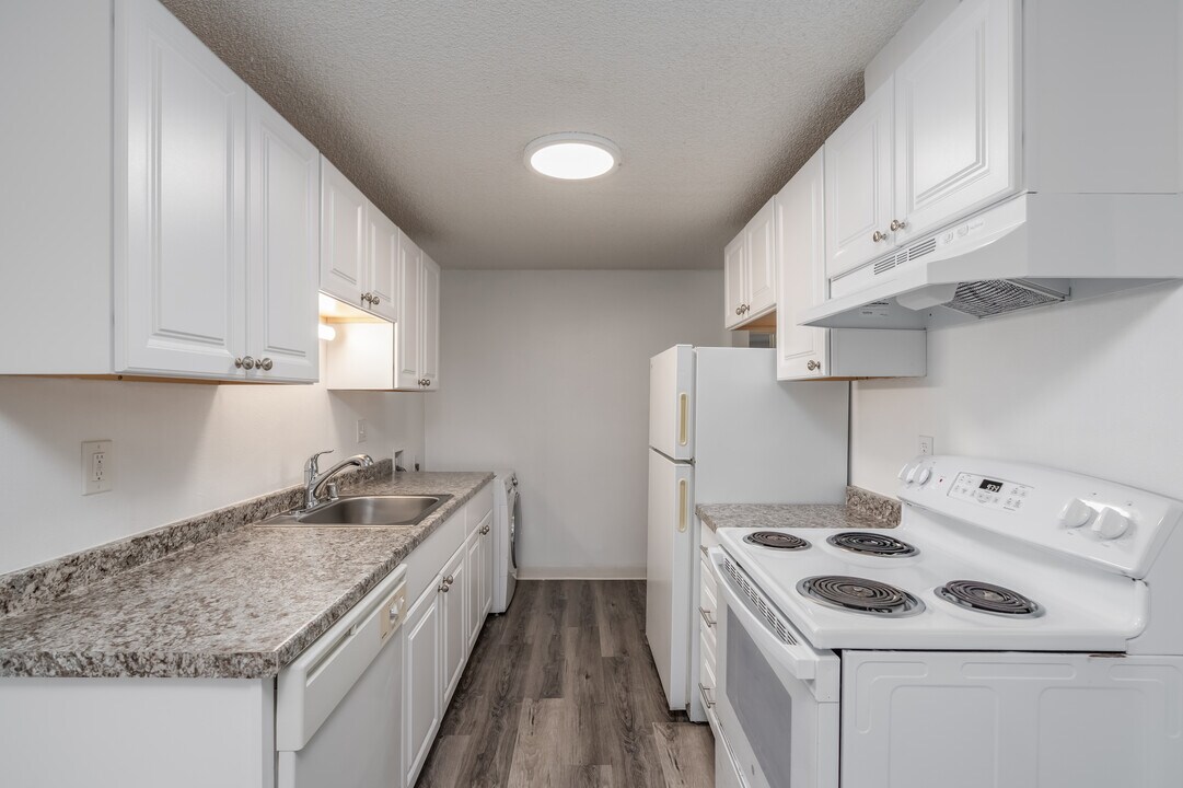 Sandman IV in Lakewood, WA - Building Photo