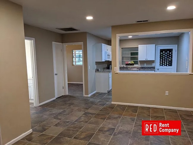 532-534 W Lake Deer Dr in Winter Haven, FL - Building Photo - Building Photo