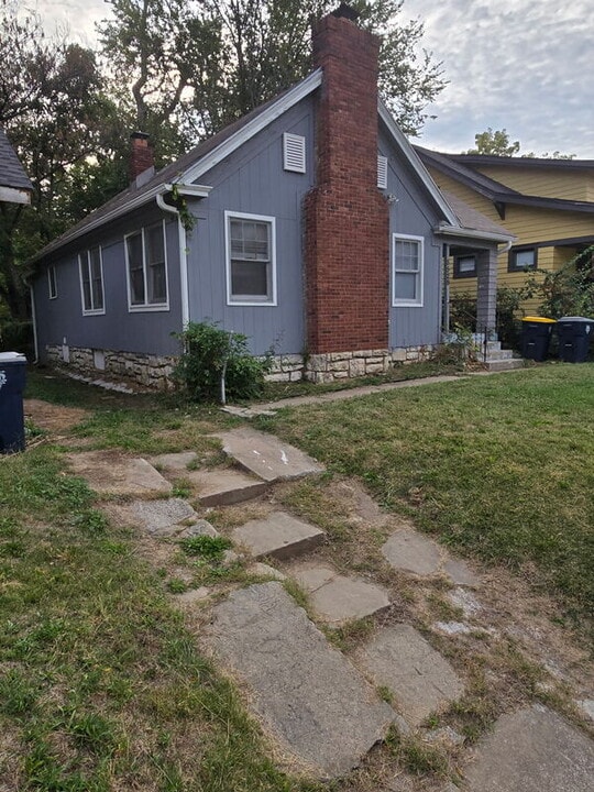 5529 Michigan Ave in Kansas City, MO - Building Photo