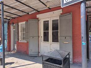 945 Chartres St in New Orleans, LA - Building Photo - Building Photo