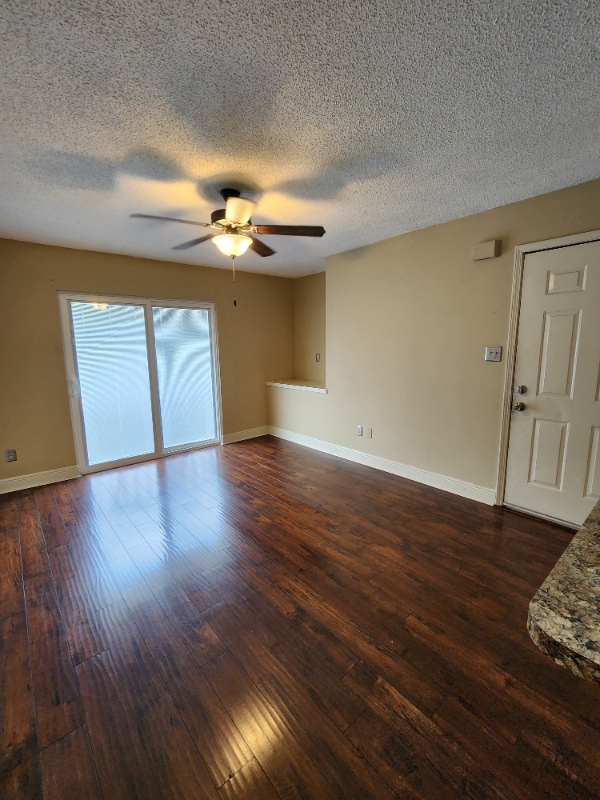 property at 4780 Pontchartrain Dr