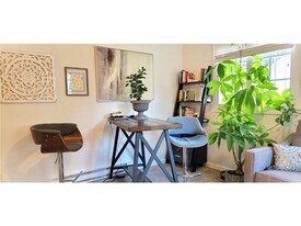 2335 Hemlock Ln N in Plymouth, MN - Building Photo