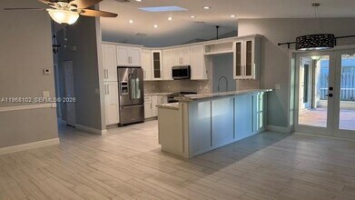 453 SW 169th Terrace in Weston, FL - Building Photo - Building Photo