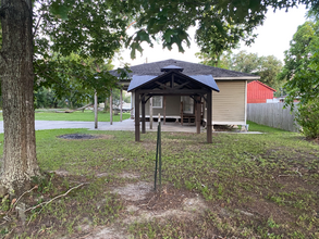 38501 Duplessis Rd in Prairieville, LA - Building Photo - Building Photo