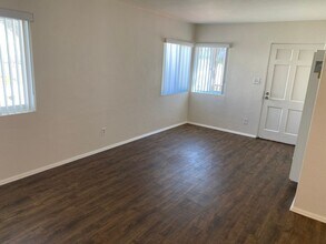 2300 Chatsworth Blvd-Unit -2300 in San Diego, CA - Building Photo - Building Photo