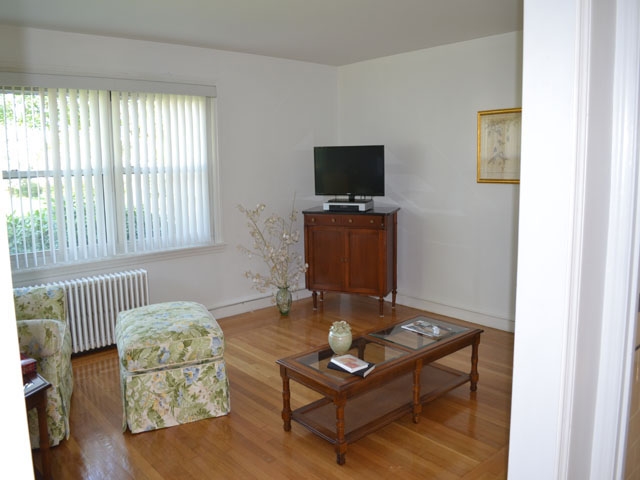 Garden City Apartments in Cranston, RI - Building Photo - Interior Photo