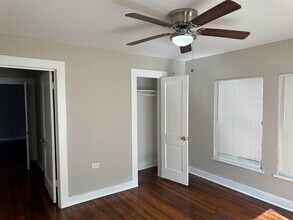 704 15th Ave N-Unit -1 in Texas City, TX - Building Photo - Building Photo
