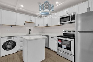 325 N 17th Dr in Phoenix, AZ - Building Photo