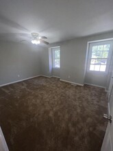 383 Circuit Ln-Unit -Unit E in Newport News, VA - Building Photo - Building Photo